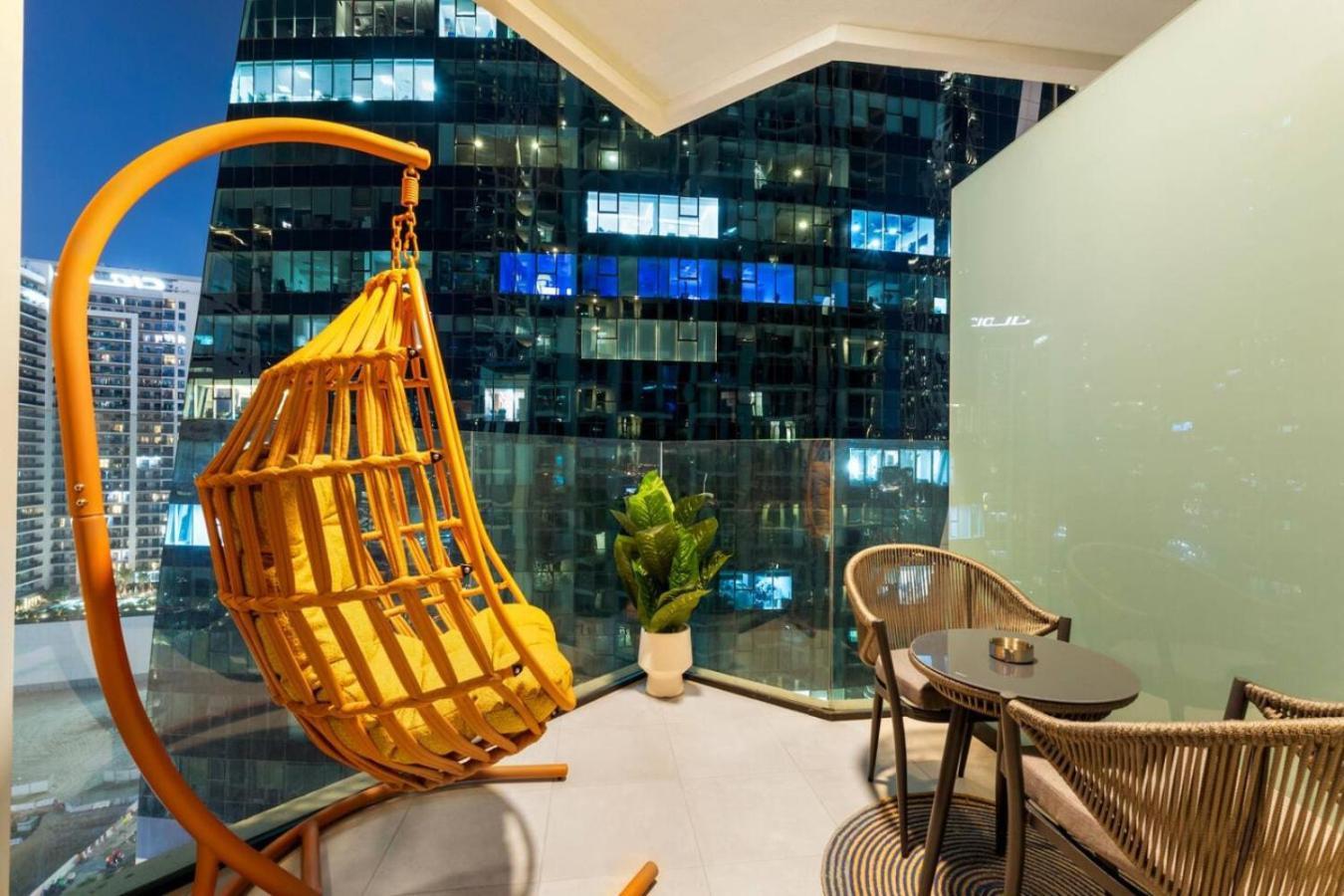 Miami Vibes | Canal View | Fully Furnished *